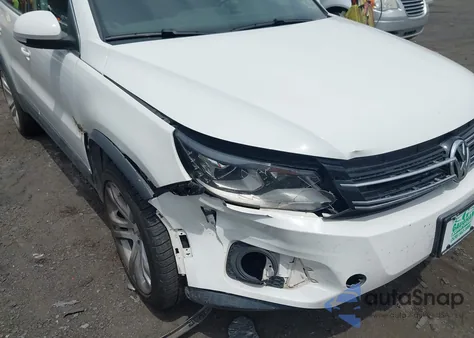 2013 Volkswagen Tiguan Sel from USA, damaged, VIN WVGBV3AX6DW577296
